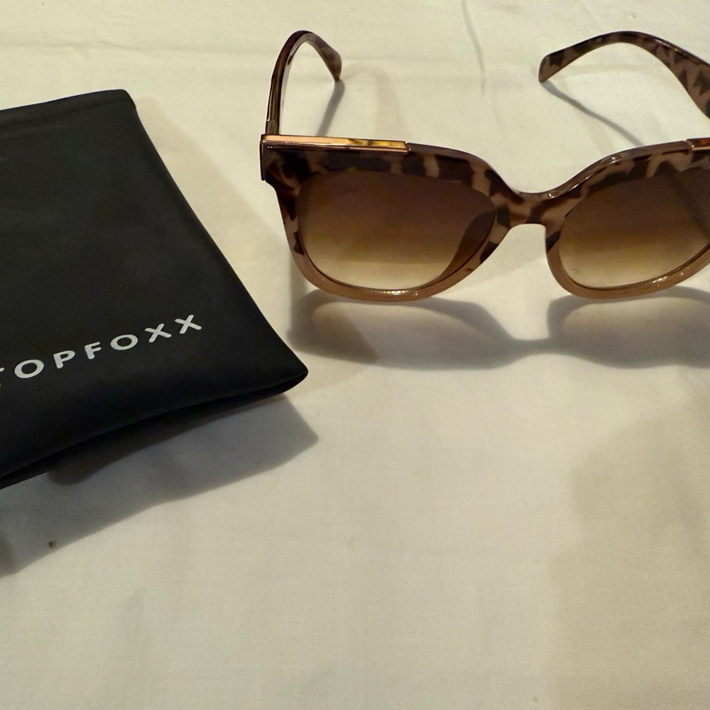Topfoxx Brown Sunglasses Oversized Tortoiseshell Design